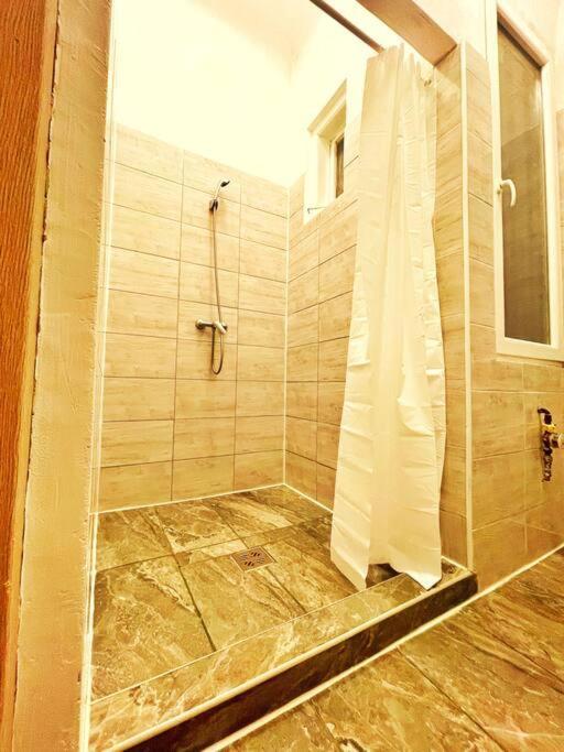 Central Studio Flat Budapeszt Zewnętrze zdjęcie